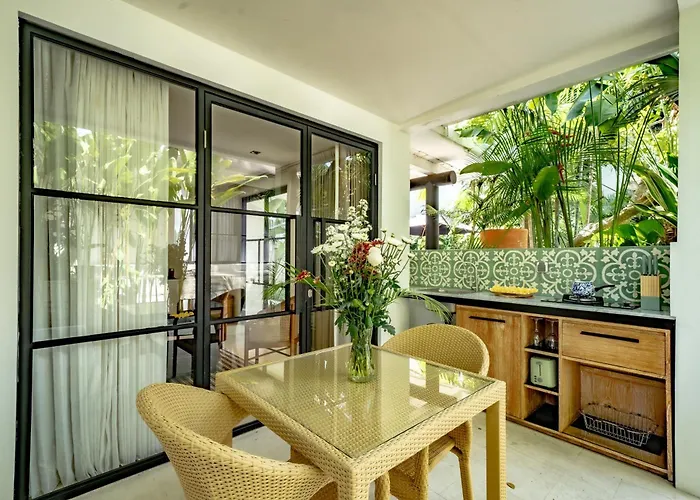 Hotel Martini And Kerobokan